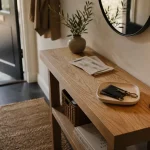Console 80 cm dans une entrée, rangement sans bloquer l’entrée